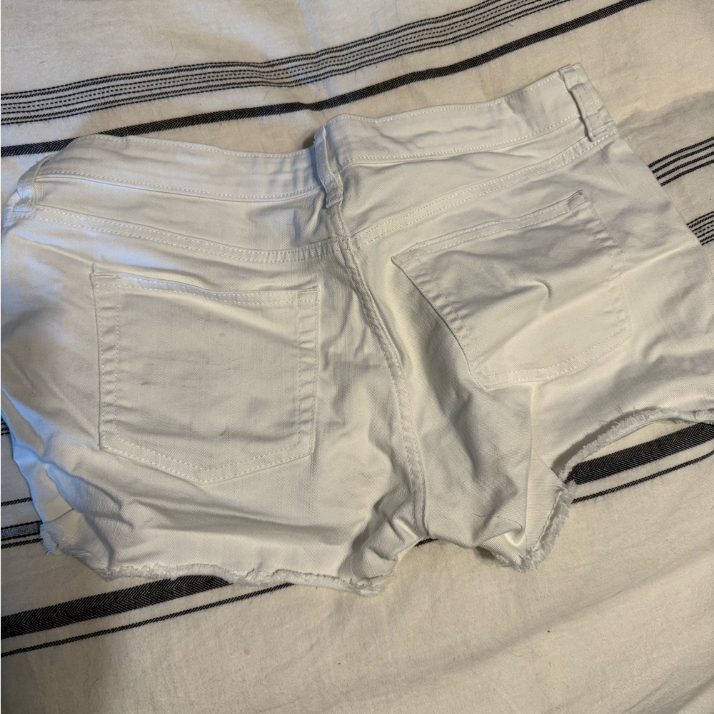 GAP Sexy Boyfriend White Shorts